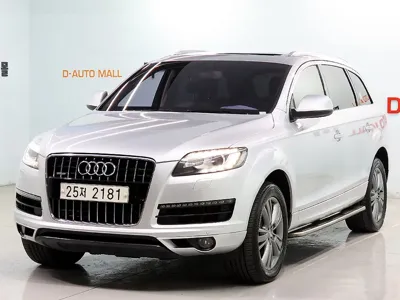 Audi Q7 · 2011 год