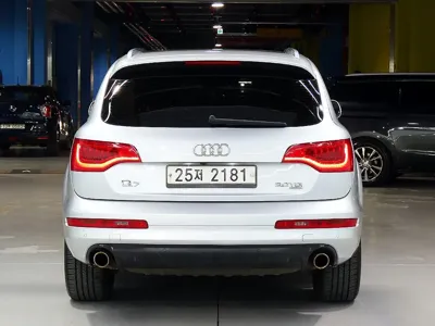 Audi Q7 2011, 200372 км, за 4625.04 USD