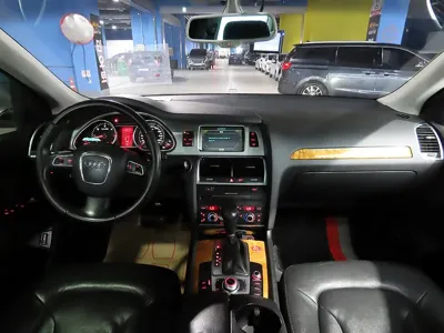 Audi Q7 2011, 200372 км, за 4625.04 USD
