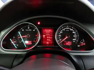 Audi Q7 2011, 200372 км, за 4625.04 USD - фото 10