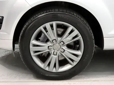 Audi Q7 2011, 200372 км, за 4625.04 USD - фото 20