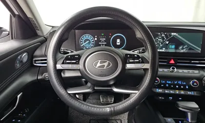 Hyundai Avante 2025, 10738 км, за 16410.66 USD - фото 13
