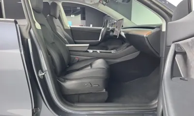 Tesla Model Y 2021, 62312 км, за 25647.82 USD - фото 11