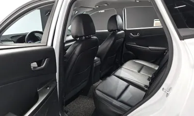 Hyundai Kona 2019, 89147 км, за 10569.81 USD - фото 12