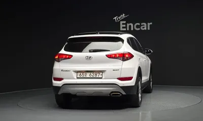 Hyundai Tucson 2017, 88418 км, за 7296.42 USD