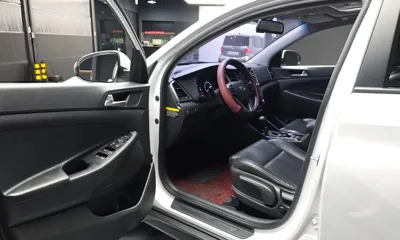 Hyundai Tucson 2017, 88418 км, за 7296.42 USD - фото 10