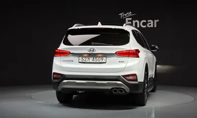 Hyundai Santafe 2019, 64907 км, за 14651.29 USD