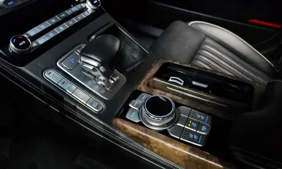 Genesis G90 2019, 114665 км, за 23774.81 USD - фото 9