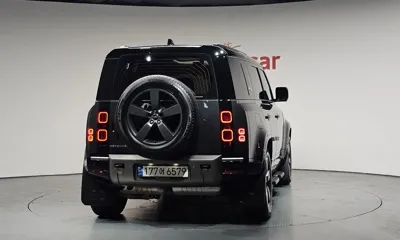 Land Rover Defender 2024, 31471 км, за 63542.08 USD