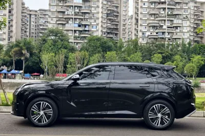 Lynk & Co 08 EM-P 2025, 51500 км, за 18877 USD - фото 7