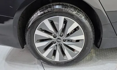 Audi A6 2021, 54347 км, за 19160.88 USD