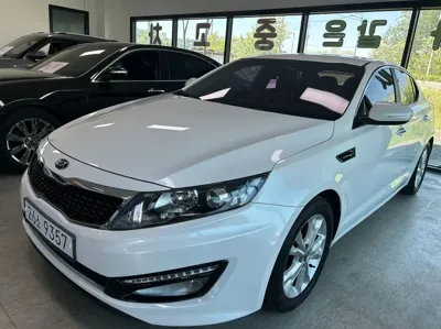 Kia K5 2013, 156151 км, за 2511.9 USD