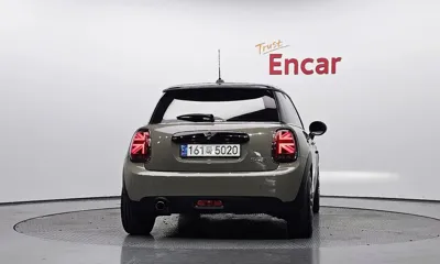 MINI Cooper 2019, 68591 км, за 7548.9 USD