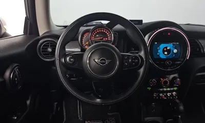 MINI Cooper 2019, 68591 км, за 7548.9 USD - фото 12