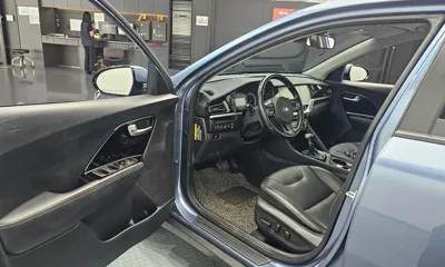 Kia Niro 2020, 90726 км, за 10174.61 USD - фото 10