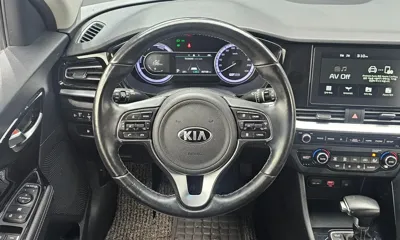 Kia Niro 2020, 90726 км, за 10174.61 USD - фото 13