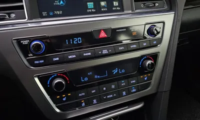Hyundai Sonata 2016, 62289 км, за 7483.26 USD - фото 19