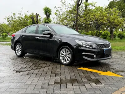 Kia K5 2017, 130000 км, за 5561.99 USD