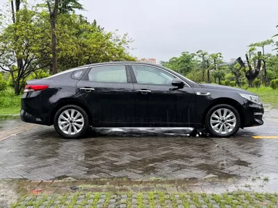 Kia K5 2017, 130000 км, за 5561.99 USD - фото 13