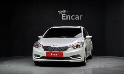 Kia K3 2015, 49728 км, за 4169.38 USD