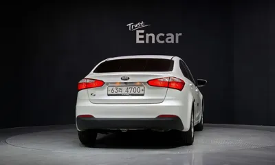 Kia K3 2015, 49728 км, за 4169.38 USD