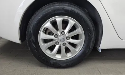 Kia K3 2015, 49728 км, за 4169.38 USD