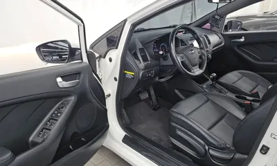 Kia K3 2015, 49728 км, за 4169.38 USD - фото 10