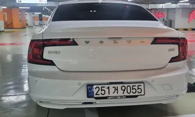 Volvo S90 2024, 47888 км, за 43951.1 USD - фото 7