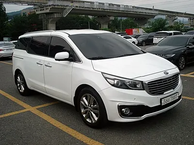 Kia Canival 2017, 90337 км, за 7156.34 USD