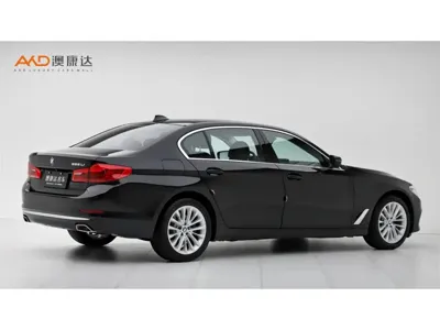 BMW 5 Series 2020, 50000 км, за 21715.53 USD