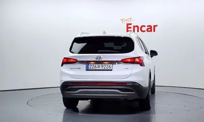 Hyundai Santafe 2021, 92155 км, за 16511.4 USD