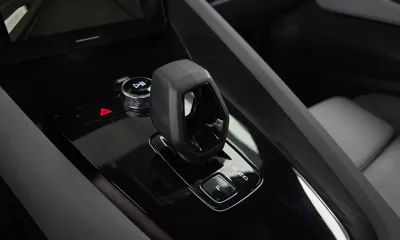 Polestar Polestar 2 2023, 54463 км, за 20390.89 USD - фото 9