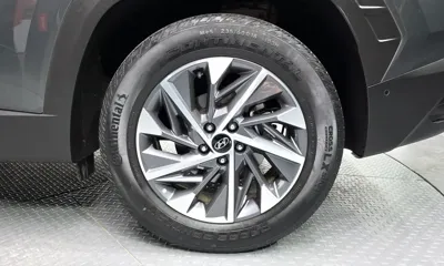 Hyundai Tucson 2023, 40945 км, за 18827.37 USD - фото 21