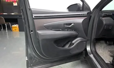 Hyundai Tucson 2023, 40945 км, за 18827.37 USD - фото 24