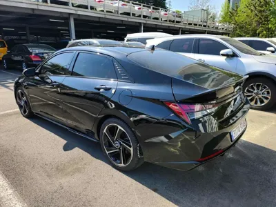 Hyundai Avante 2022, 177603 км, за 9247.76 USD