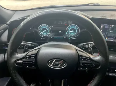 Hyundai Avante 2022, 177603 км, за 9247.76 USD - фото 16