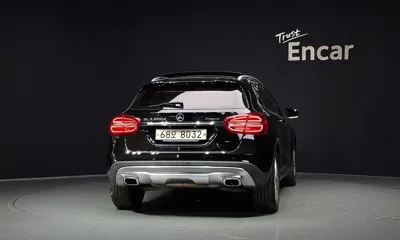 Mercedes-Benz GLA-Class 2017, 64013 км, за 8125.85 USD
