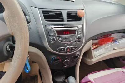 Hyundai Verna (older generation) 2016, 105300 км, за 3950 USD - фото 13