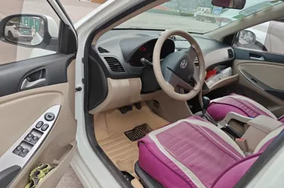 Hyundai Verna (older generation) 2016, 105300 км, за 3950 USD - фото 16