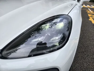 Porsche Cayenne 2023, 48500 км, за 61756.46 USD