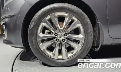 Kia Canival 2016, 98004 км, за 8736.2 USD