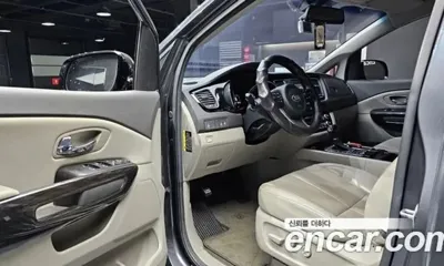 Kia Canival 2016, 98004 км, за 8736.2 USD - фото 11