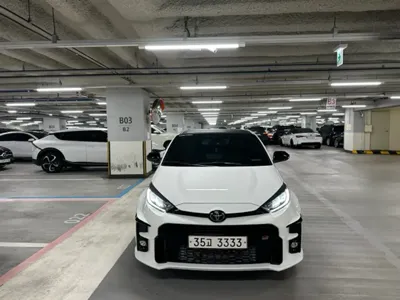 Toyota Yaris(Vitz) · 2022 год