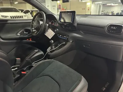 Toyota Yaris(Vitz) 2022, 8000 км, за 49231.98 USD - фото 14