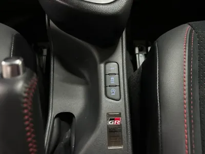 Toyota Yaris(Vitz) 2022, 8000 км, за 49231.98 USD - фото 16