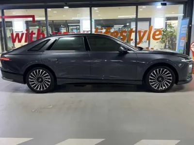 Hyundai Grandeur 2023, 58288 км, за 24097.73 USD