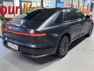 Hyundai Grandeur 2023, 58288 км, за 24097.73 USD