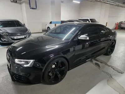 Audi RS5 · 2013 год