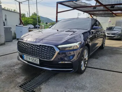 Kia K9 · 2022 год