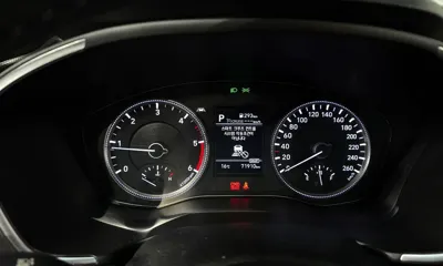 Hyundai Santafe 2019, 71910 км, за 13178.8 USD - фото 8